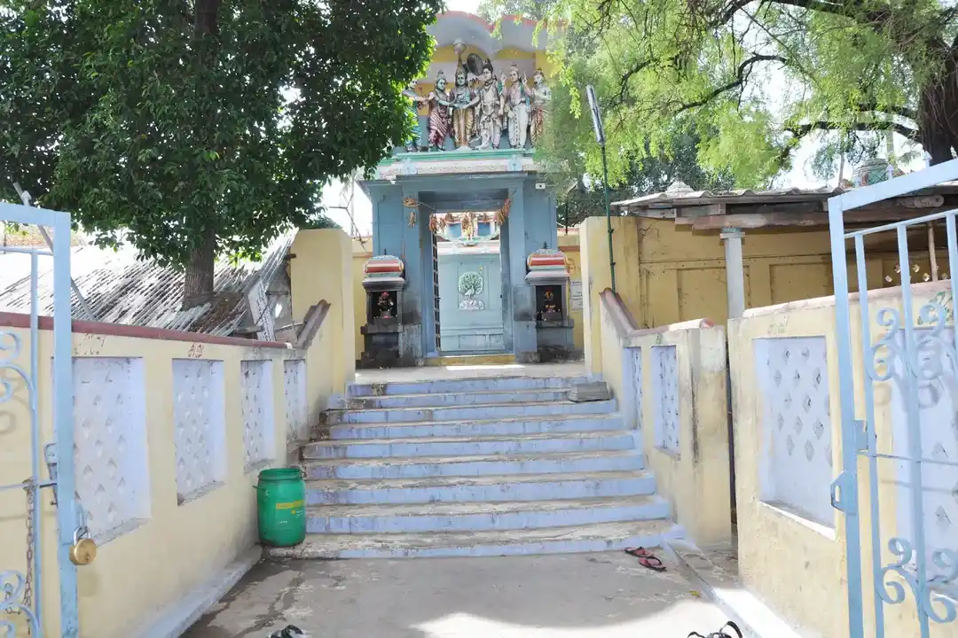 Arulmigu Solleshwarar Temple, Vairapalayam - 638001 அருள்மிகு சோளீஸ்வரர் திருக்கோயில், Vairapalayam - 638001, Erode - Ancient Temple Architecture and History Image 4