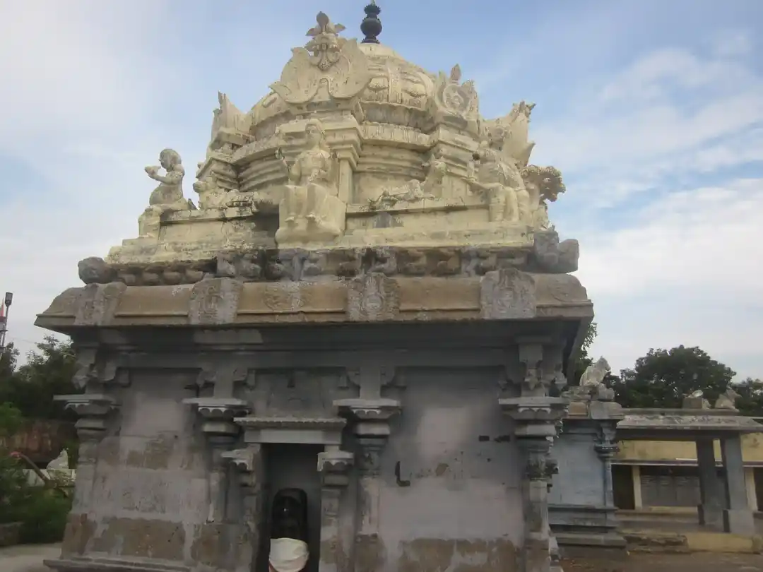 Arulmigu Somanaadha Swamy Temple, Porasakurichi - 606204
