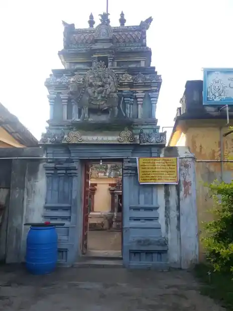 Arulmigu Somanadhaswamy Temple, Madapuram - 610001 அருள்மிகு சோமநாதசுவாமி திருக்கோயில், Madapuram - 610001, Thiruvarur - Ancient Temple Architecture and History Image 4