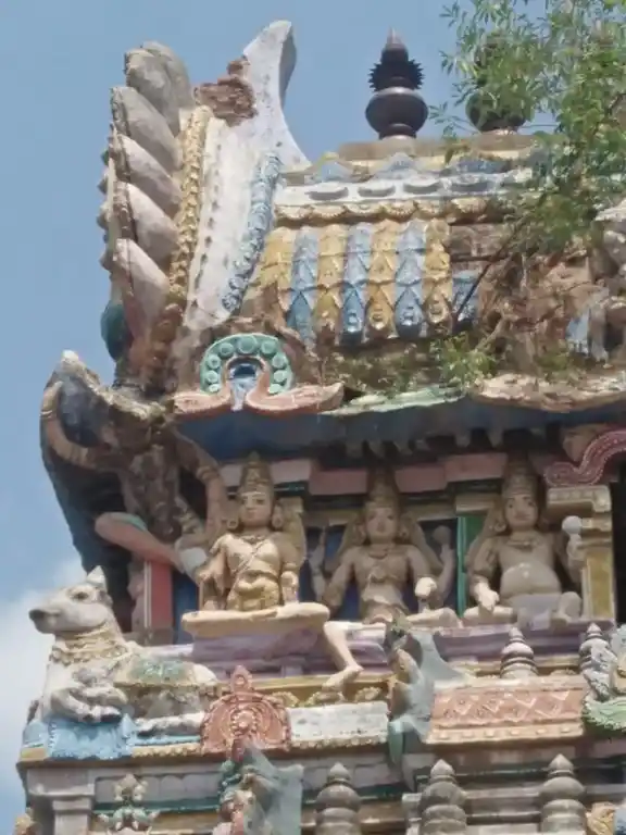 Arulmigu Somanathaswami Temple, Atchuthamanagalam - 610105 அருள்மிகு சோமநாதசாமி திருக்கோயில், அச்சுத்தமங்கலம் - 610105, Thiruvarur - Ancient Temple Architecture and History Image 4