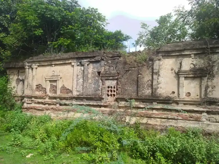 Arulmigu Somanathaswamy Temple, Adambai - 614602 Arulmigu Somanathaswamy Temple, Adambai - 614602, Thanjavur - Ancient Temple Architecture and History Image 2