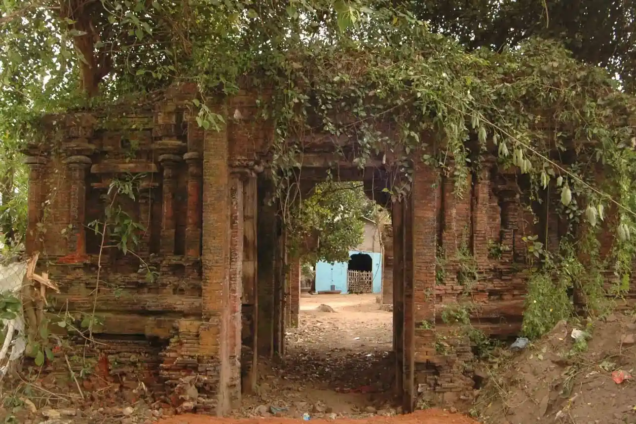 Arulmigu Somanathaswamy Temple, Neelaveli - 609306