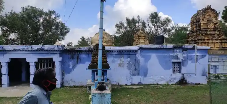 Arulmigu Somanatheeswarar Temple, Mupathuvetti - 632503 அருள்மிகு சோமநாதீஸ்வரர் திருக்கோயில், முப்பதுவெட்டி - 632503, Ranipet - Ancient Temple Architecture and History Image 2