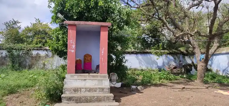 Arulmigu Somanatheeswarar Temple, Mupathuvetti - 632503 அருள்மிகு சோமநாதீஸ்வரர் திருக்கோயில், முப்பதுவெட்டி - 632503, Ranipet - Ancient Temple Architecture and History Image 5