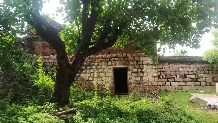 Arulmigu Somasundareswarar Temple, Alakarai - 621215 Arulmigu Somasundareswarar Temple, Alakarai - 621215, Thiruchirappalli - Ancient Temple Architecture and History Image 6