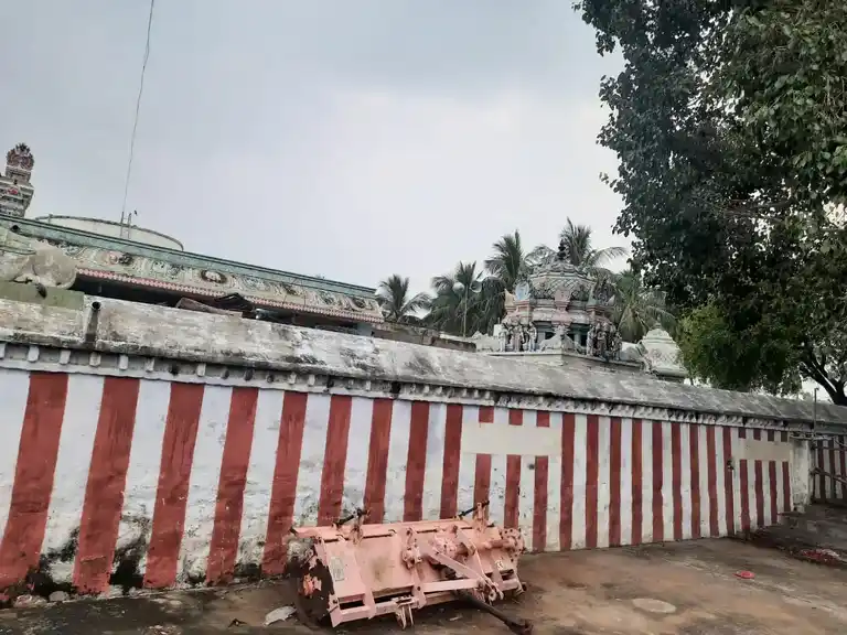 Arulmigu Somasundareswarar Temple, Sengatupatti - 621011 Arulmigu Somasundareswarar Temple, Sengatupatti - 621011, Thiruchirappalli - Ancient Temple Architecture and History Image 6