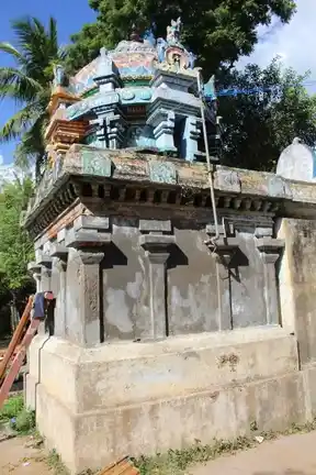Arulmigu Somasundarpillaiyar Arulmigu Sellapillaiyar, Injikkollai - 612605 Arulmigu Somasundarpillaiyar Arulmigu Sellapillaiyar, Injikkollai - 612605, Thanjavur - Ancient Temple Architecture and History Image 4