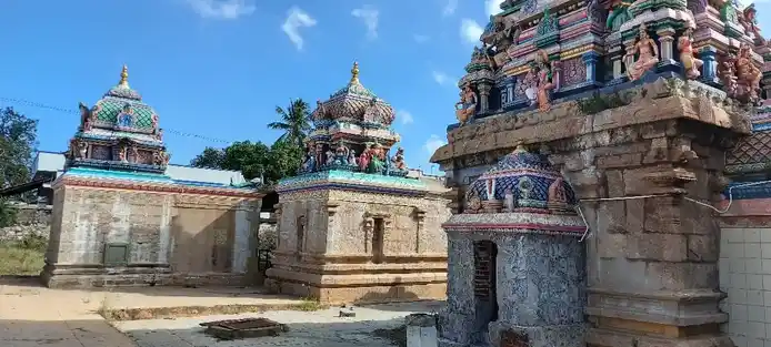 Arulmigu Someshwarar Chennakesavaperumal Temple, Sankari - 637301 அருள்மிகு சோமேஸ்வரர் சென்னகேசவப்பெருமாள் திருக்கோயில், சங்ககிரி - 637301, Salem - Ancient Temple Architecture and History Image 5
