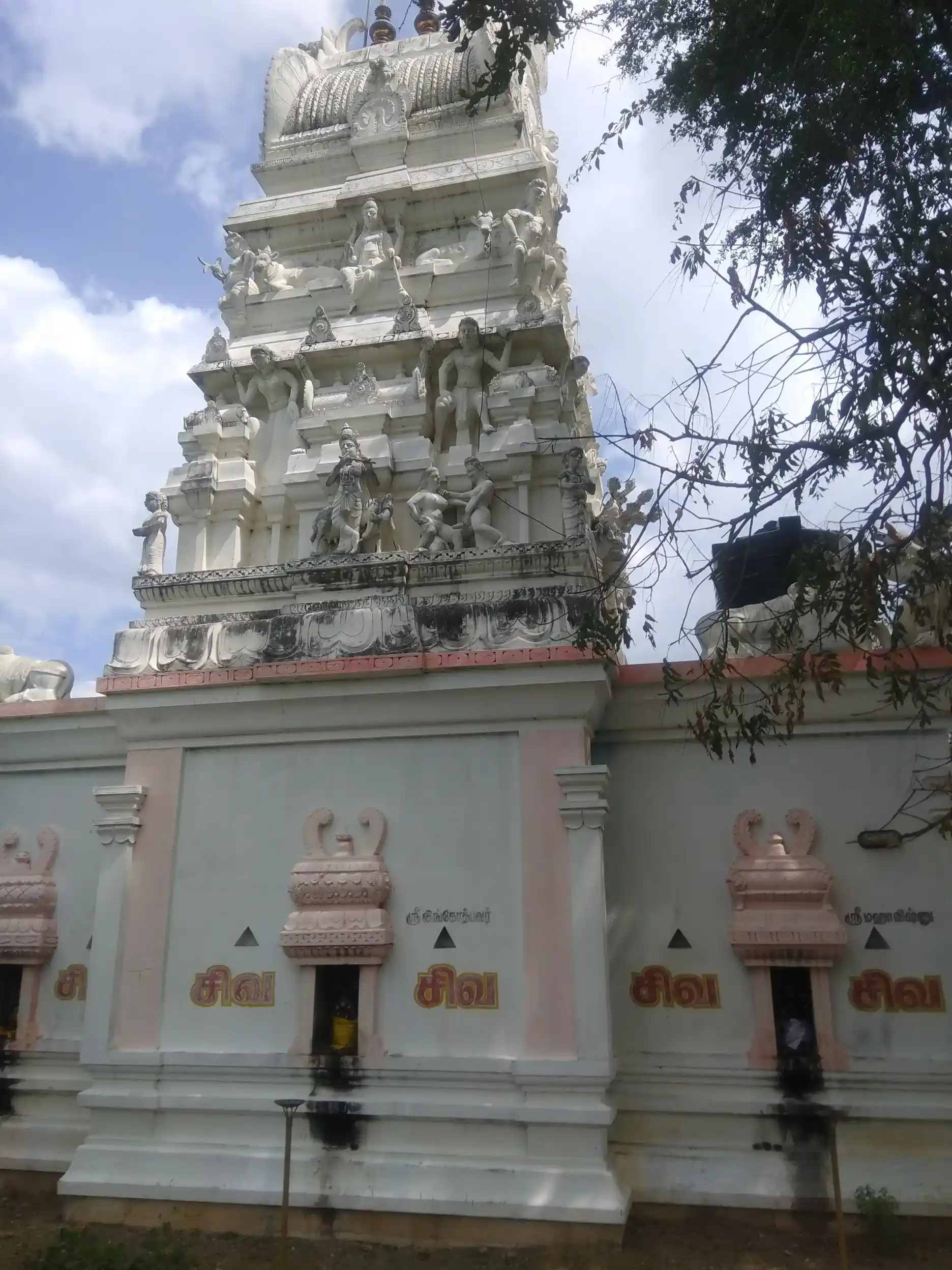 Arulmigu Someshwarar Temple, Aneri - 635653 அருள்மிகு சோமேஸ்வரர் திருக்கோயில், அனேரி - 635653, Thirupathur - Ancient Temple Architecture and History Image 4