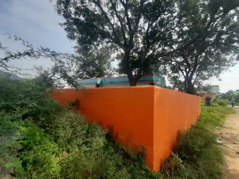 Arulmigu Someshwarar Temple, Elumichanahalli, Hanumandhapuram - 636808 அருள்மிகு சோமேஸ்வரர் திருக்கோயில், Elumichanahalli, Hanumandhapuram - 636808, Dharmapuri - Ancient Temple Architecture and History Image 4