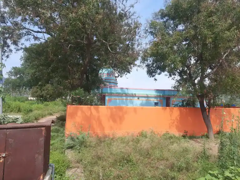 Arulmigu Someshwarar Temple, Elumichanahalli, Hanumandhapuram - 636808 அருள்மிகு சோமேஸ்வரர் திருக்கோயில், Elumichanahalli, Hanumandhapuram - 636808, Dharmapuri - Ancient Temple Architecture and History Image 5