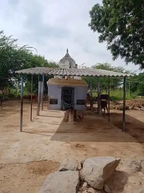 Arulmigu Someshwaraswamy Temple, Bikkanahalli - 636808 அருள்மிகு சோமேஸ்வரசாமி திருக்கோயில், Bikkanahalli - 636808, Dharmapuri - Ancient Temple Architecture and History Image 5