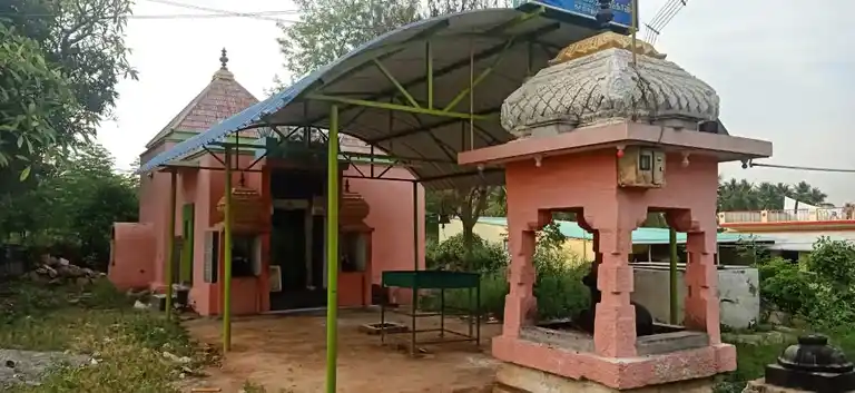 Arulmigu Someshwaraswamy Temple, Dharapuram, Tharamangalam - 636502