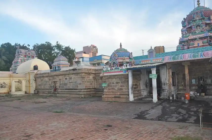 Arulmigu Someswarar Temple, Kumbakonam, Kumbakonam - 612001 அருள்மிகு சோமேஸ்வரர் சுவாமி திருக்கோயில், கும்பகோணம், Kumbakonam - 612001, Thanjavur - Ancient Temple Architecture and History Image 5