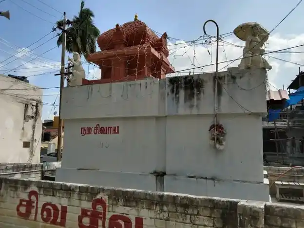 Arulmigu Someswarar Temple, Near Krishan Devaraya Mounten, Palayapettai - 635001 Temple