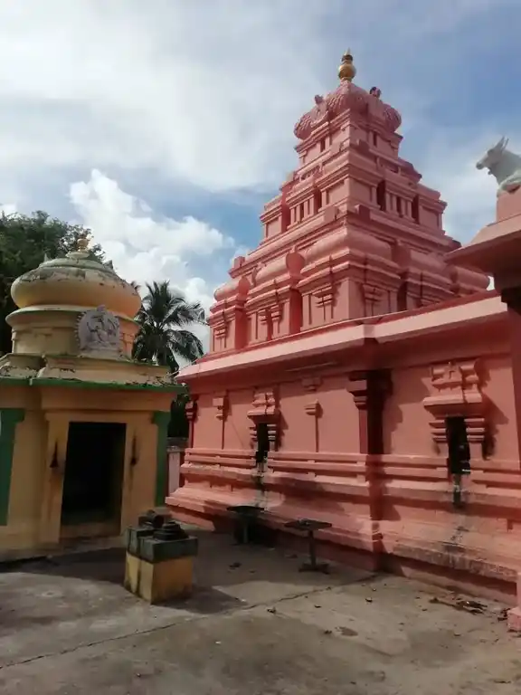 Arulmigu Somsundareswarar Temple, Vairapuram - 604207 அருள்மிகு சோமசுந்தரேஸ்வர சுவாமி திருக்கோயில், Vairapuram - 604207, Viluppuram - Ancient Temple Architecture and History Image 4