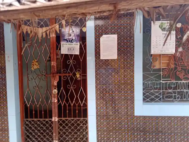 Arulmigu Somundiyamman Temple, Near Panchayat Office, Kambainallur - 635202 அருள்மிகு சாமுண்டியம்மன் திருக்கோயில், Near Panchayat Office, Kambainallur - 635202, Dharmapuri - Ancient Temple Architecture and History Image 2