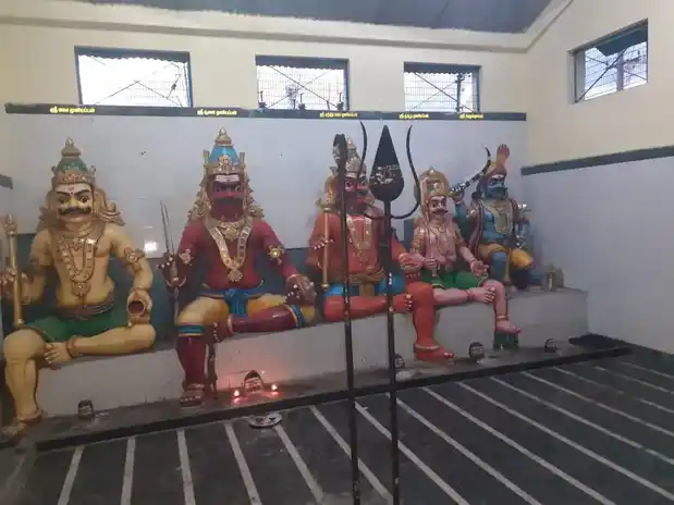 Arulmigu Soolai Muniappan Temple, Anthiyur - 638312 அருள்மிகு புதுமேட்டுர் சூலை முனியப்பன் திருக்கோயில், Anthiyur - 638312, Erode - Ancient Temple Architecture and History Image 4