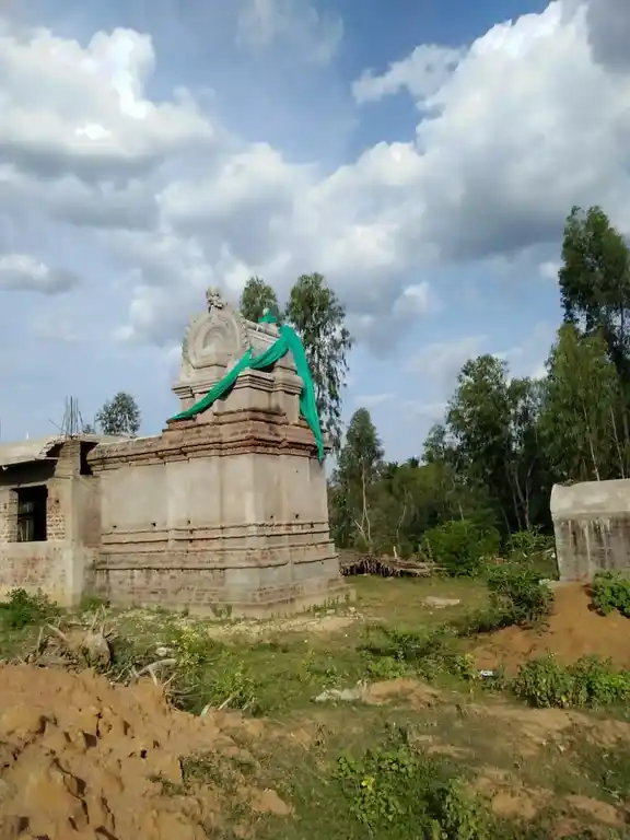 Arulmigu Soorandiyamman Temple, Kalighapulikkadu - 614602 அருள்மிகு சூராண்டியம்மன் திருக்கோயில், Kalighapulikkadu - 614602, Thanjavur - Ancient Temple Architecture and History Image 3