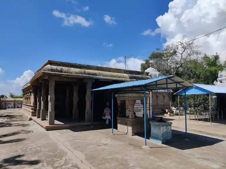 Arulmigu Sootchamapureeswar Temple, Sirukudi - 609403 அருள்மிகு சூட்சுமபுரிஸ்வரர் திருக்கோயில், சிறுகுடி - 609403, Thiruvarur - Ancient Temple Architecture and History Image 9