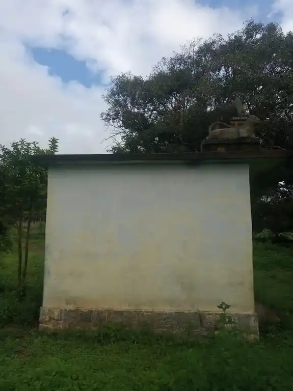 Arulmigu Soothra Karagam Temple, Sudanoor, Gummanur - 635116 அருள்மிகு சூத்தரகரகம் திருக்கோயில், Sudanoor, Gummanur - 635116, Dharmapuri - Ancient Temple Architecture and History Image 2