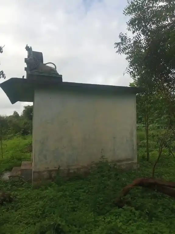 Arulmigu Soothra Karagam Temple, Sudanoor, Gummanur - 635116 அருள்மிகு சூத்தரகரகம் திருக்கோயில், Sudanoor, Gummanur - 635116, Dharmapuri - Ancient Temple Architecture and History Image 3