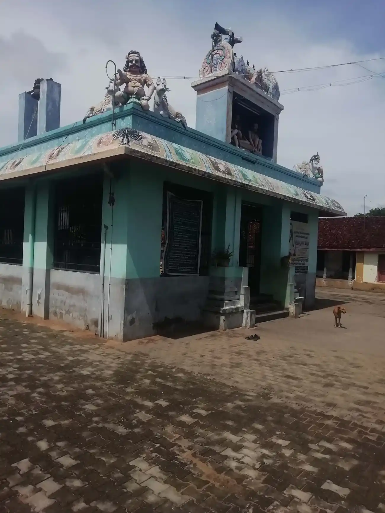 Arulmigu Soottukol Ramalingaswamy Temple, Mannargudi - 614001 அருள்மிகு சூட்டுக்கோல் இராமலிங்கசுவாமி திருக்கோயில், மன்னார்குடி - 614001, Thiruvarur - Ancient Temple Architecture and History Image 9