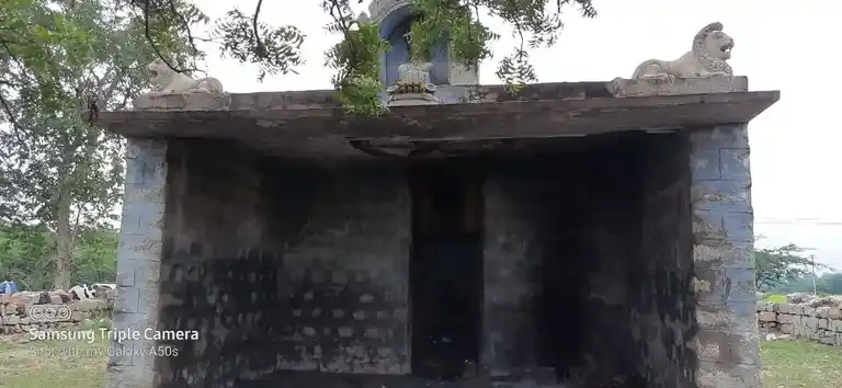 Arulmigu Sorkelapidariamman Temple, Karungal - 624620 அருள்மிகு சொற்கேளாபிடாரியம்மன் கோயில், Karungal - 624620, Dindigul - Ancient Temple Architecture and History Image 2