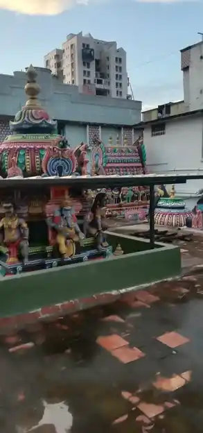 Arulmigu Sorna Vinayagar Thanthondri Amman Temple, Cheppauk, Chennai - 600005 அருள்மிகு சொர்ண விநாயகர் தான்தோன்றியம்மன் திருக்கோயில், சேப்பாக்கம், சென்னை - 600005, Chennai - Ancient Temple Architecture and History Image 2