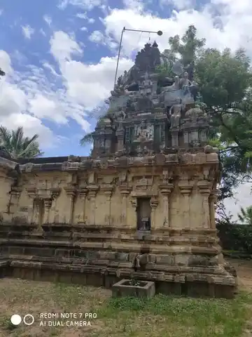 Arulmigu Sornapureeshwarar Temple, Arasarkulam - 614801 அருள்மிகு சொர்ணகிரீஸ்வரர் திருக்கோயில், அரசர்குளம் - 614801, Pudukkottai - Ancient Temple Architecture and History Image 4