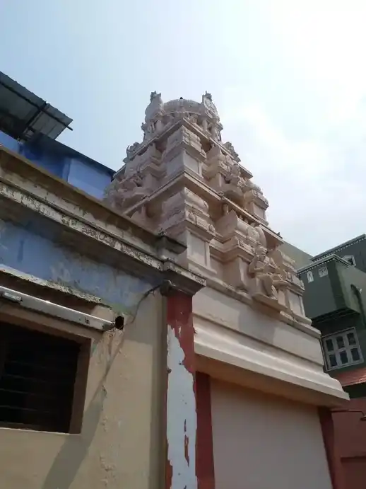 Arulmigu Soundamman Temple, Vadukapatti - 625603 அருள்மிகு சௌண்டம்மன் திருக்கோயில், Vadukapatti - 625603, Theni - Ancient Temple Architecture and History Image 4