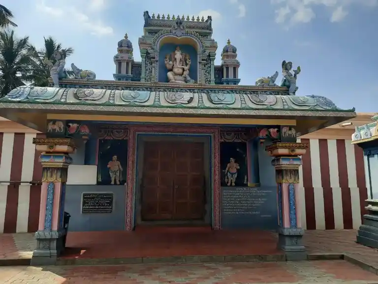 Arulmigu Soundamman Temple, Veerakkal - 624303 அருள்மிகு சௌடம்மன் திருக்கோயில், வீரக்கல் - 624303, Dindigul - Ancient Temple Architecture and History Image 4