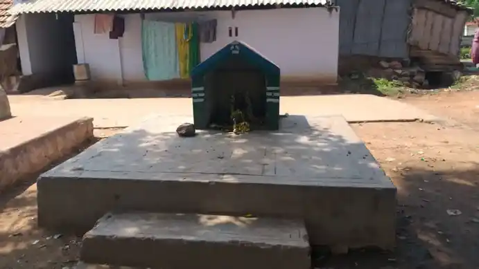 Arulmigu Soundaravinayagar Temple, Mullippadi - 639001 அருள்மிகு சௌந்தரவிநாயகர் திருக்கோயில்,  - 639001, Karur - Ancient Temple Architecture and History Image 2