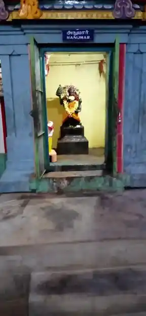 Arulmigu Sounthira Raja Perumal Temple, Pallathur - 630107 Arulmigu Sounthira Raja Perumal Temple, Pallathur - 630107, Sivagangai - Ancient Temple Architecture and History Image 3