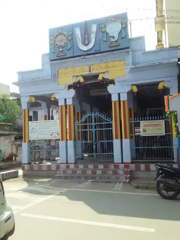 Arulmigu Sourastira Thiruvengada Perumal Endra Krishnan Temple, Palayamkottai - 627011 அருள்மிகு சௌராஷ்டிரா திருவேங்கடப் பெருமாள் என்ற கிருஷ்ணன் திருக்கோயில், Palayamkottai - 627011, Tirunelveli - Ancient Temple Architecture and History Image 4