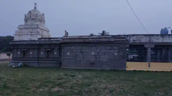 Arulmigu Sowandaryavaradarajaperumal Temple, Ponnur - 604408 அருள்மிகு சௌந்தர்ய வரதராஜப்பெருமாள் திருக்கோயில், Ponnur - 604408, Tiruvannamalai - Ancient Temple Architecture and History Image 2