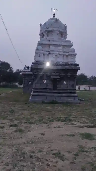 Arulmigu Sowandaryavaradarajaperumal Temple, Ponnur - 604408 அருள்மிகு சௌந்தர்ய வரதராஜப்பெருமாள் திருக்கோயில், Ponnur - 604408, Tiruvannamalai - Ancient Temple Architecture and History Image 4