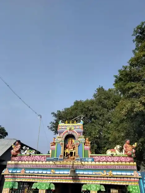 Arulmigu Sowdambigai Sankaramoorthi Vinayakar Temple, Sowndamman Koil Street, Sankaralingapuram, Sankara Linga Puram - 626204 அருள்மிகு சௌடாம்பிகை சங்கரமூர்த்தி விநாயகர் திருக்கோயில், சௌண்டம்மன் கோயில் தெரு,, சங்கரலிங்கபுரம் - 626204, Virudhunagar - Ancient Temple Architecture and History Image 2