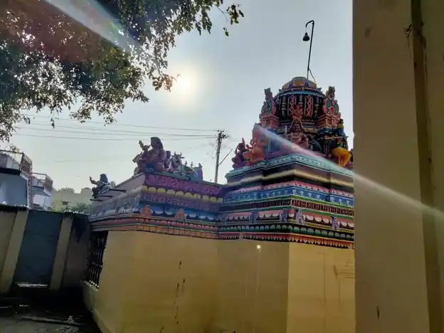 Arulmigu Sowdambigai Sankaramoorthi Vinayakar Temple, Sowndamman Koil Street, Sankaralingapuram, Sankara Linga Puram - 626204 அருள்மிகு சௌடாம்பிகை சங்கரமூர்த்தி விநாயகர் திருக்கோயில், சௌண்டம்மன் கோயில் தெரு,, சங்கரலிங்கபுரம் - 626204, Virudhunagar - Ancient Temple Architecture and History Image 5