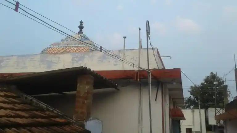 Arulmigu Sowdeswariyamman Temple, Kempanayakkanpalyam - 638503 அருள்மிகு சவுடேஸ்வரியம்மன் திருக்கோயில், Kempanayakkanpalyam - 638503, Erode - Ancient Temple Architecture and History Image 2