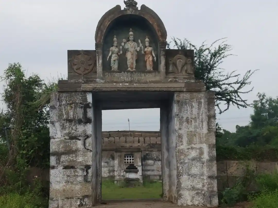 Arulmigu Sowndhararaja Perumal Temple, Kizhappattu - 606208 Arulmigu Sowndhararaja Perumal Temple, Kizhappattu - 606208, Kallakurichi - Ancient Temple Architecture and History Image 2