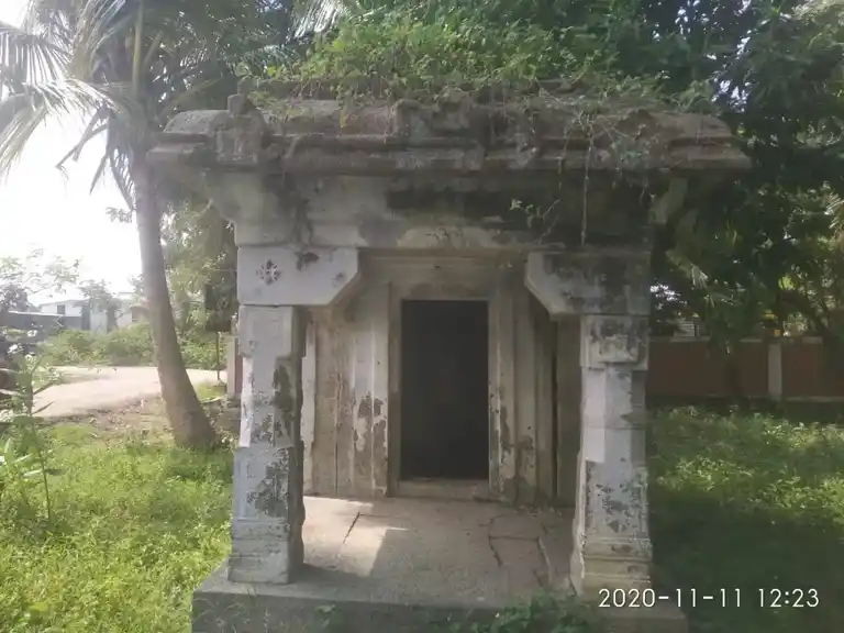 Arulmigu Sree Agaliyootru Velayudha Vinayagar Temple, Near Kutti Kulam, Aralvoimozhi - 629301 அருள்மிகு ஸ்ரீ அகலியூற்று வேலாயுத விநாயகர் திருக்கோயில், Near Kutti Kulam, Aralvoimozhi - 629301, Kanyakumari - Ancient Temple Architecture and History Image 3