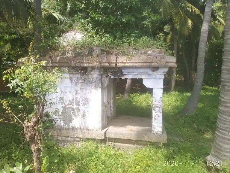 Arulmigu Sree Agaliyootru Velayudha Vinayagar Temple, Near Kutti Kulam, Aralvoimozhi - 629301 அருள்மிகு ஸ்ரீ அகலியூற்று வேலாயுத விநாயகர் திருக்கோயில், Near Kutti Kulam, Aralvoimozhi - 629301, Kanyakumari - Ancient Temple Architecture and History Image 4