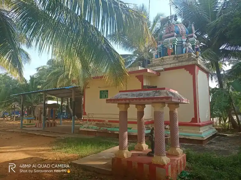 Arulmigu Sree Melapperumal Temple, Kutchanur - 625515 அருள்மிகு ஸ்ரீ மேலப்பெருமாள் திருக்கோயில், Kutchanur - 625515, Theni - Ancient Temple Architecture and History Image 4