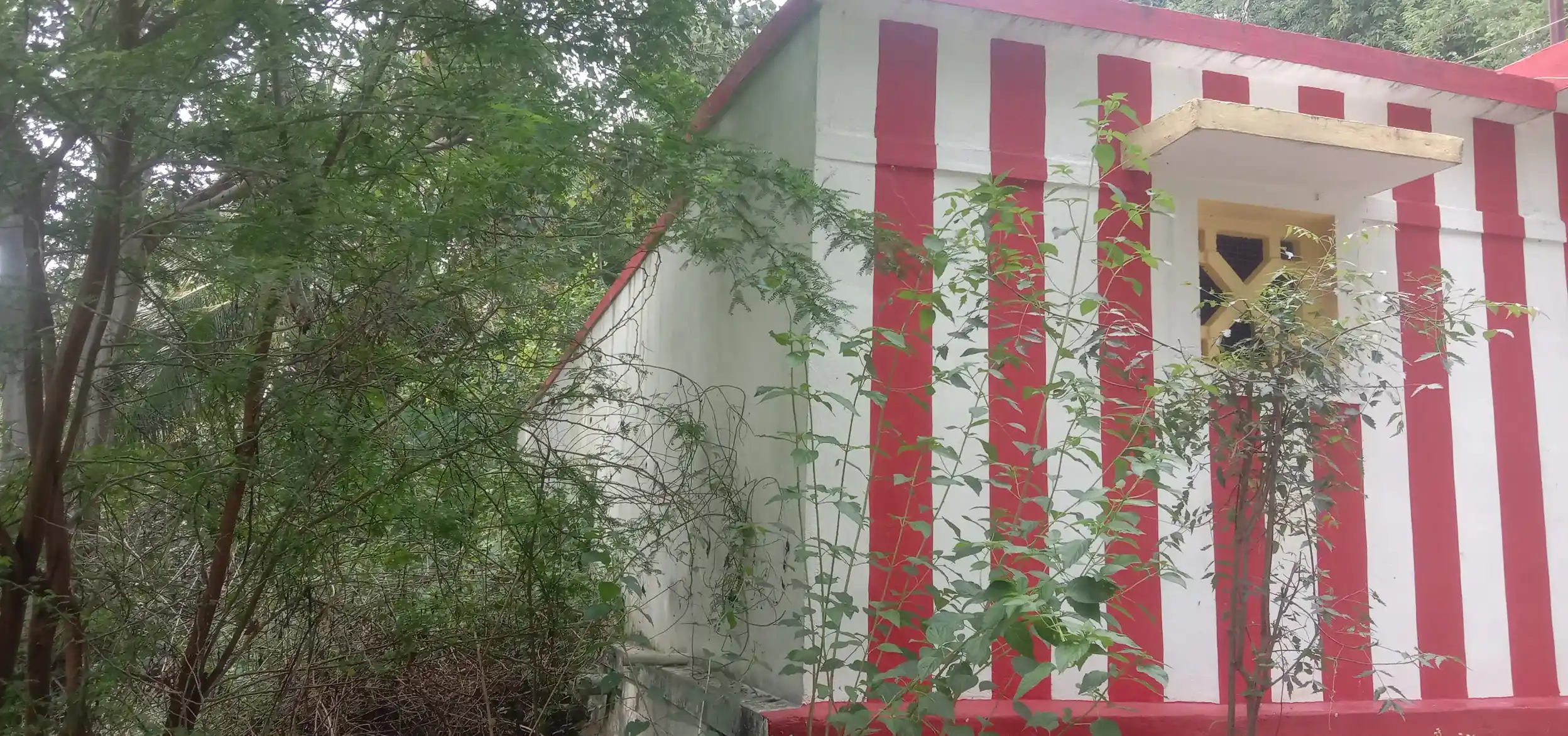 Arulmigu Sree Mukkiya Piranaswamy Temple, Genguvarpatti - 625203 அருள்மிகு ஸ்ரீ முக்கிய பிராணசாமி திருக்கோயில், Genguvarpatti - 625203, Theni - Ancient Temple Architecture and History Image 3