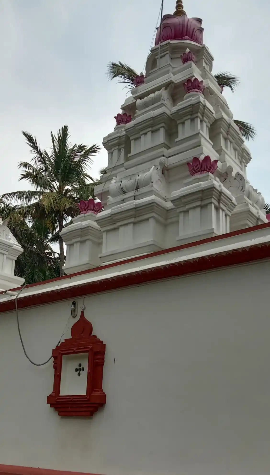 Arulmigu Sreeman Narayanaswamy Temple, Pillaiyarvilai, Rajakamangalam - 629501 அருள்மிகுஸ்ரீமன் நாராயணசாமி திருக்கோயில், Pillaiyarvilai, Rajakamangalam - 629501, Kanyakumari - Ancient Temple Architecture and History Image 5