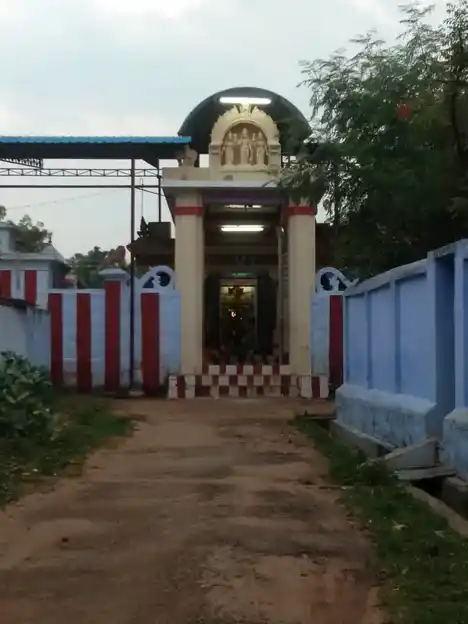 Arulmigu Sreenivasa Perumal Temple, Keelakulam, Veeravanallur - 627426 அருள்மிகு ஸ்ரீநிவாசப்பெருமாள் திருக்கோயில், Keelakulam, வீரவநல்லூர் - 627426, Tirunelveli - Ancient Temple Architecture and History Image 3