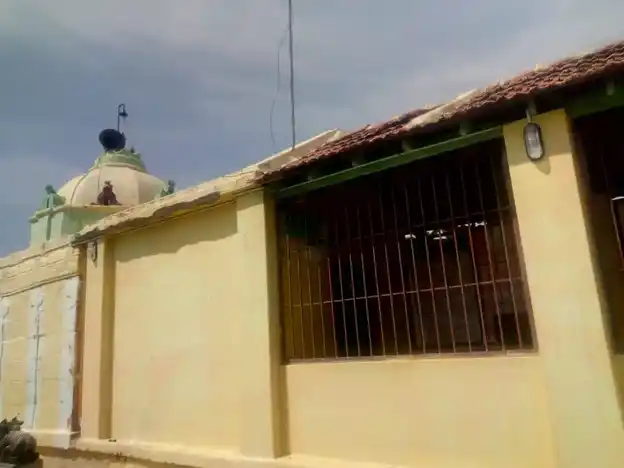 Arulmigu Sri Angalamman Temple, Chithiraikulam - 624615 அருள்மிகு ஸ்ரீ அங்காளம்மன் திருக்கோயில், Chithiraikulam - 624615, Dindigul - Ancient Temple Architecture and History Image 2