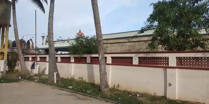 Arulmigu Sri Devi, Boodevi Sameda Srinivasa Perumal Temple, Pommanampalayam - 641010 அருள்மிகு ஸ்ரீதேவி,பூதேவி சமேத சீனிவாசபெருமாள் திருக்கோயில், Pommanampalayam - 641010, Coimbatore - Ancient Temple Architecture and History Image 4