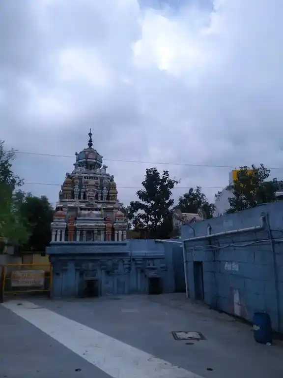 Arulmigu Sri Kaalathiswarar Temple, Kattankolathur - 603203 அருள்மிகு ஸ்ரீகாளத்தீஸ்வரர் திருக்கோயில், காட்டாங்கொளத்தூர், காட்டாங்கொளத்தூர் - 603203, Chengalpattu - Ancient Temple Architecture and History Image 4